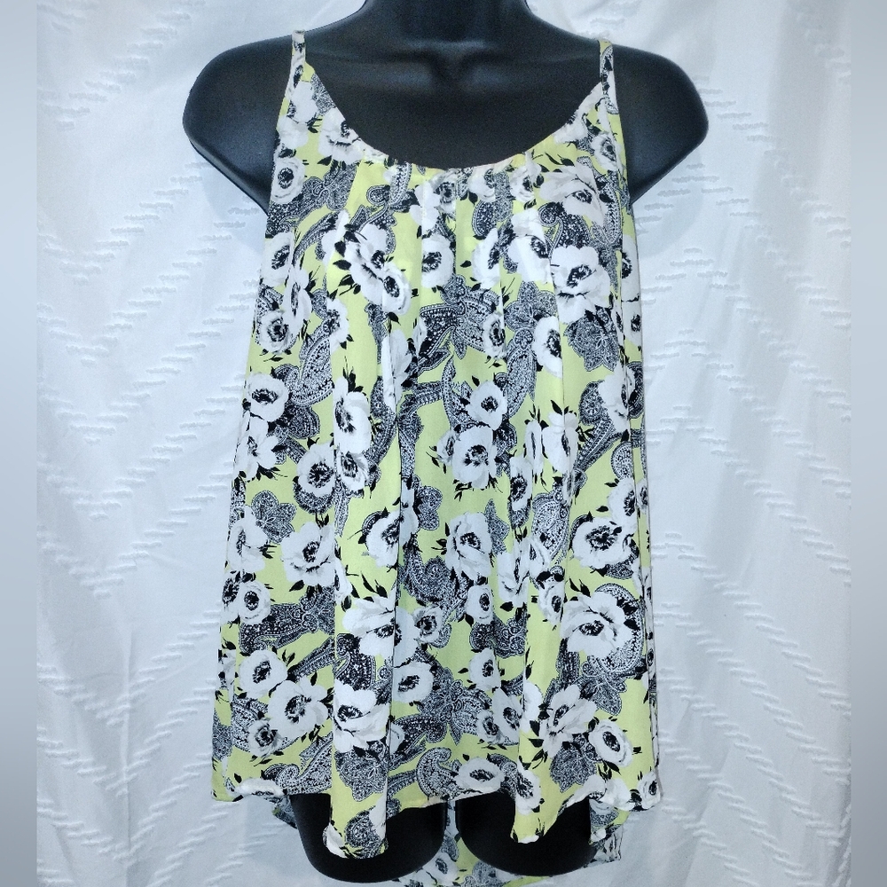 Torrid Neon Yellow Black White Floral Criss-Cross Back Tank Top Sleeveless EUC